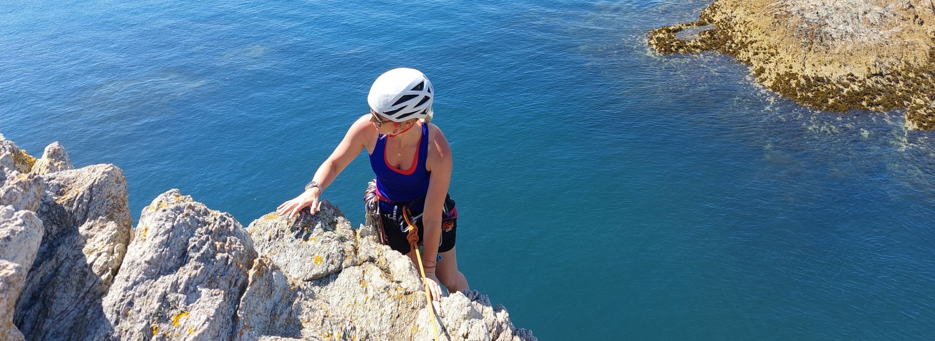 Rock Climbing | Sea Cliff Introduction - North Wales